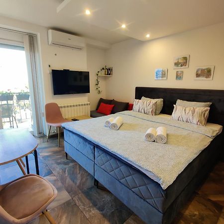 Kala Apartment Novi Sad Esterno foto