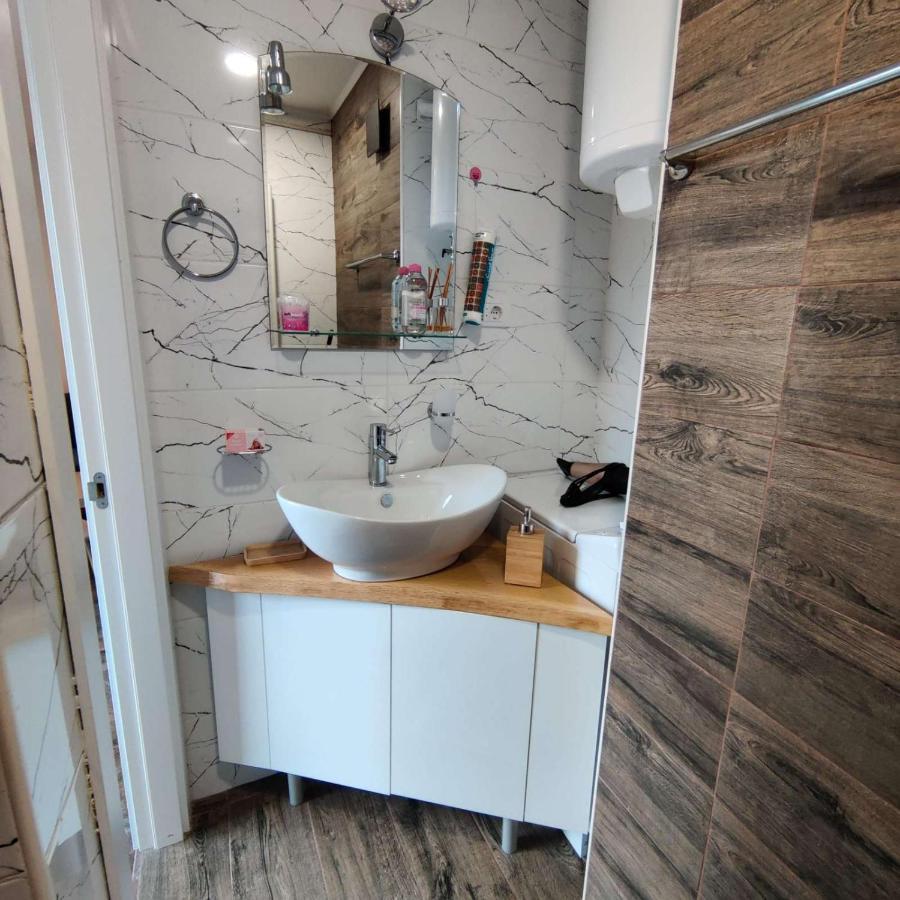 Kala Apartment Novi Sad Esterno foto